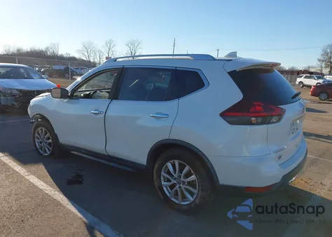 2018 Nissan Rogue Sv z USA, uszkodzony, nr VIN KNMAT2MT7JP512990